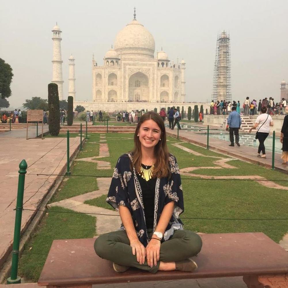 Meet your Posher, Amy